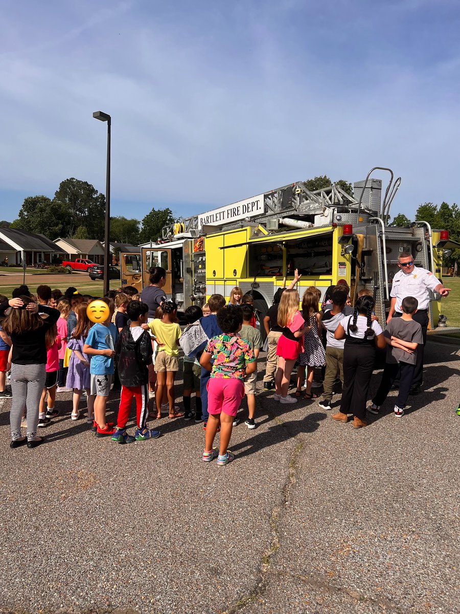 This past Thursday, we had our Careers on Wheels for our K-2 Grade students. Thank you to all who came out and participated. The students learned so much from you all. Thank you for taking the time out of your day to invest in our students.