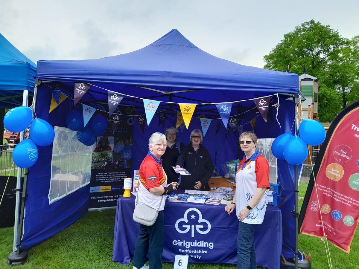 Leighton Linslade District had a brilliant time shouting out about how great Guiding is as part of the Leighton Linslade May Day Fayre with both a PR Stall and a Sweet Tombola.
Well done everyone!