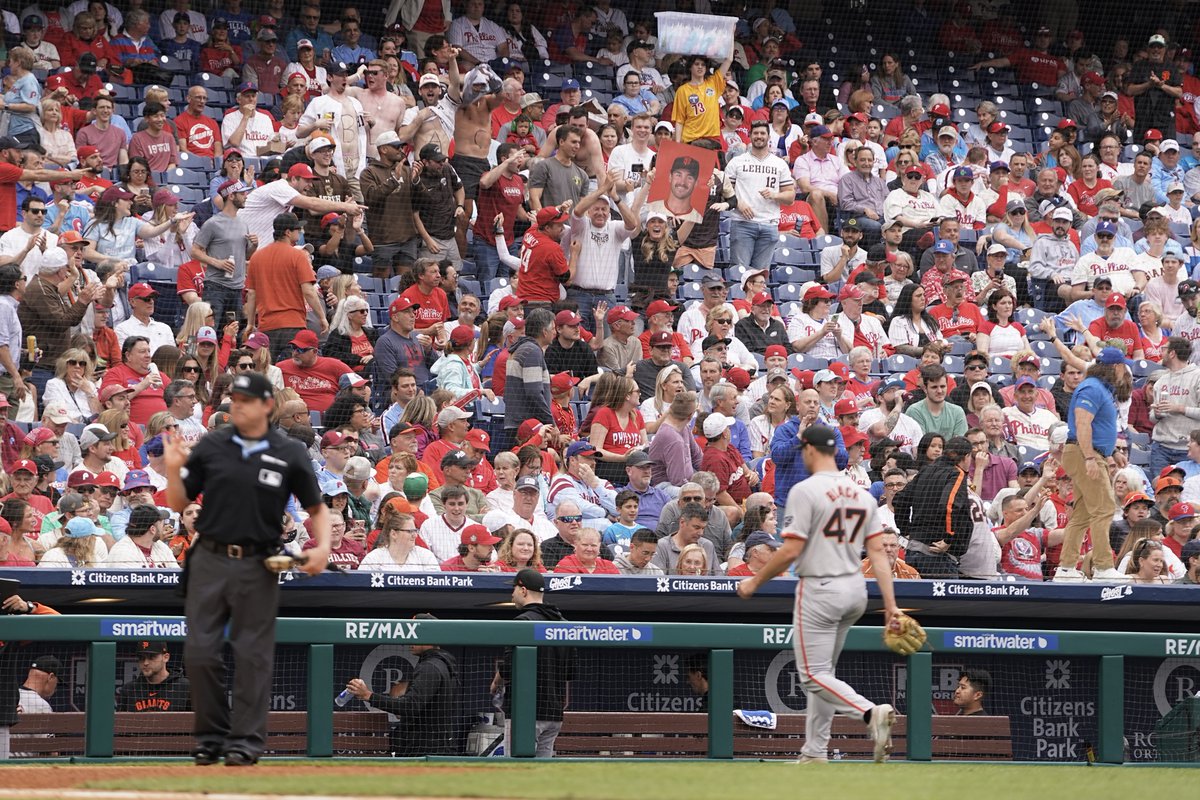 A day to remember in Philly! 📸: @MLB #GoLehigh #ProHawks