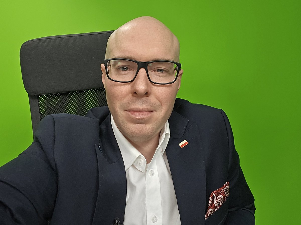 WORK! Serdecznie zapraszam do oglądania Telewizji wRealu24 na banbye.com bo będzie się działo. DO ZOBACZENIA! 🙏✌️🤔😉