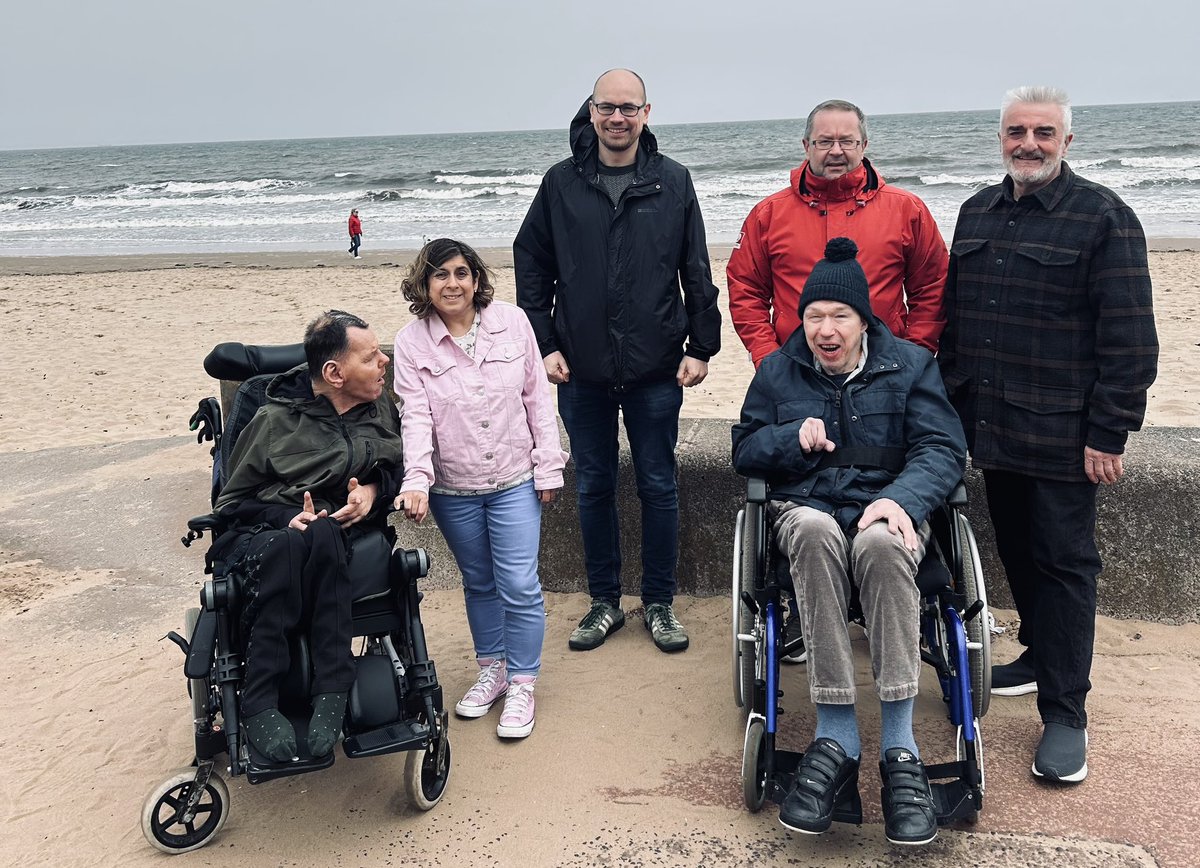 A productive meeting with @Edinburgh_CC & @LCinScotland about the prospect of installing a wheelchair platform at Portobello beach. There’s still work to do, but this would be a valuable addition for inclusive local facilities for wheelchair users.