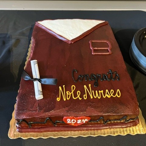 🎓✨ Last week, the Seminole Nursing Club hosted a graduation to congratulate the FSU College of Nursing Spring Class of 2024! #FSUNursing #Classofspring2024 #NoleNurses #FutureNurses