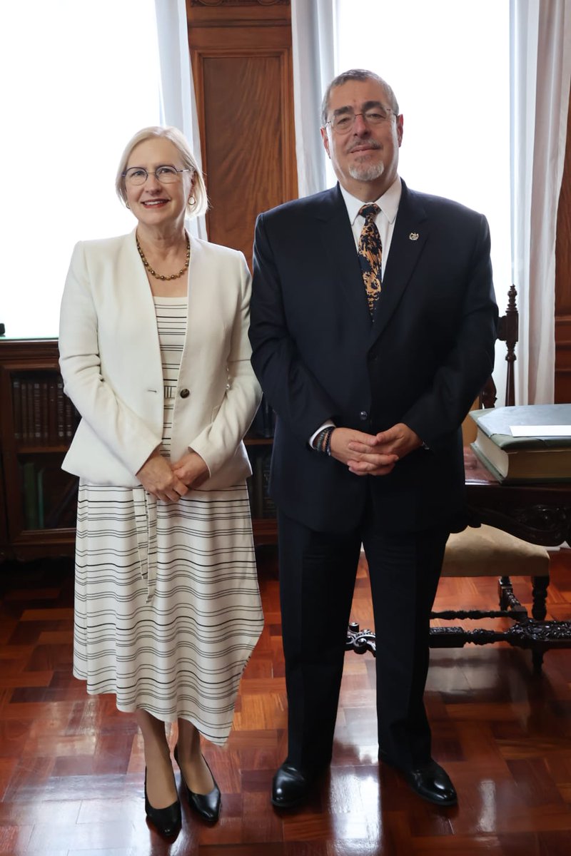 Productive meeting with President of Guatemala, H.E Bernardo Arévalo, discussing @UN support for peacebuilding efforts. We are committed to supporting Guatemala in its efforts to advance dialogue and foster sustainable peace.