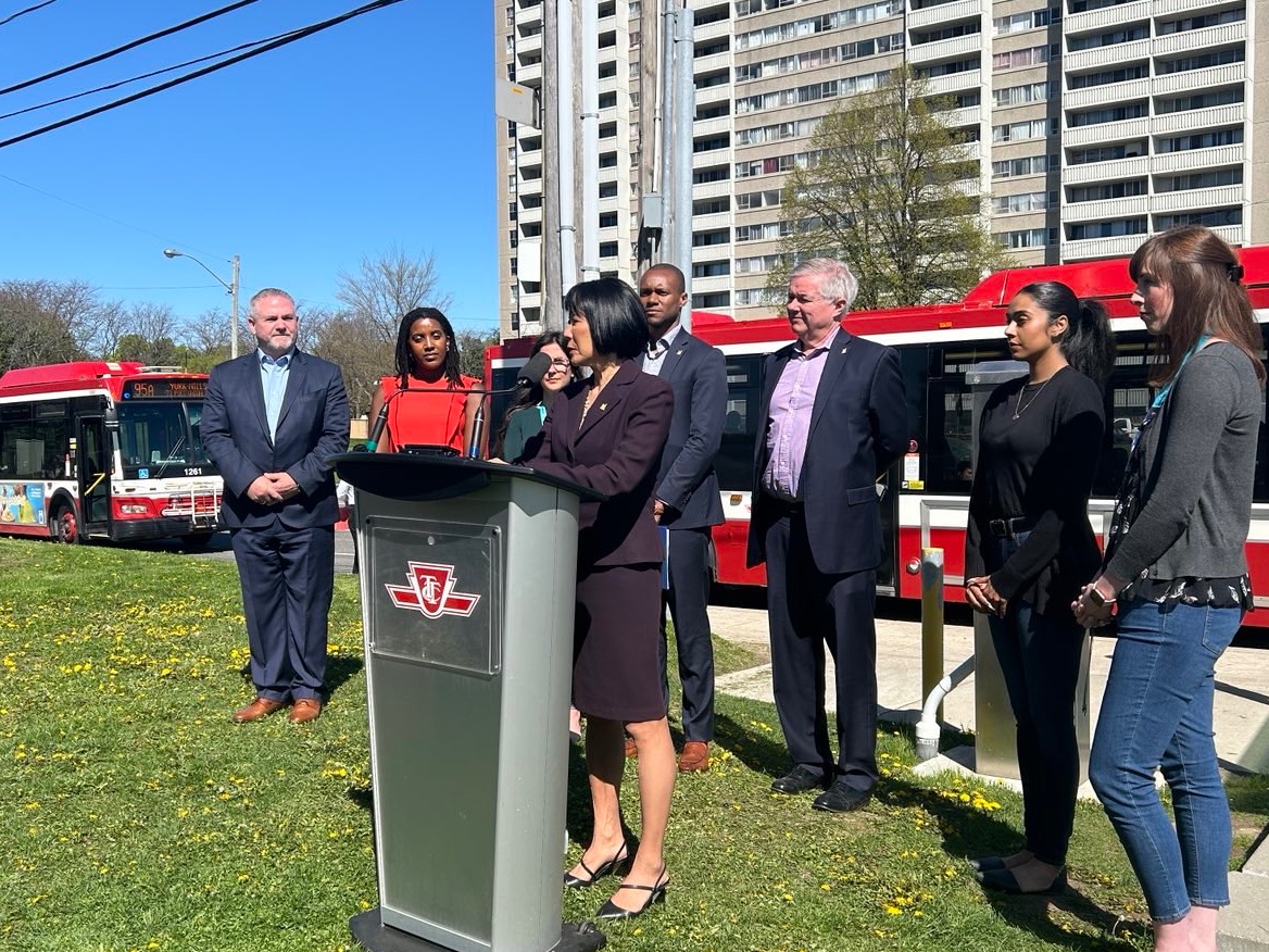 Today, I joined commuters at Ellesmere and Neilson, to announce that we are increasing service on 24 bus routes across the city. We are investing more in the TTC, so your bus will arrive sooner, with more room on board.