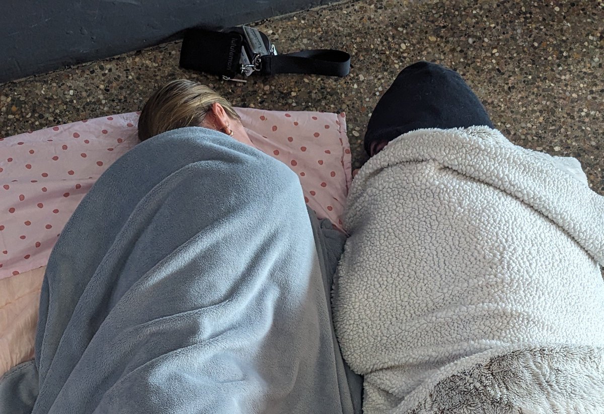 PrincipalLCHS's tweet image. Slumber Party! (and some balloons and saran wrap!) #Classof2024 #WALC