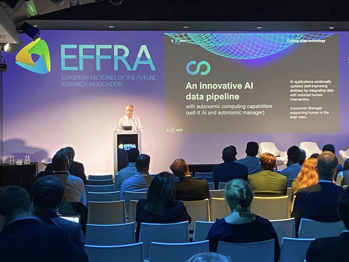 And the 1st day of the #ManuDays2024 finalises with the showcase of @s_X_AIPIProject 'self-X #ArtificialIntelligence for European #ProcessIndustry #digitaltransformation' by Daniel Gomez from @CARTIFCT ➡️shorturl.at/pAFQ2 #HorizonEU #MadeInEurope #manufacturing #innovation