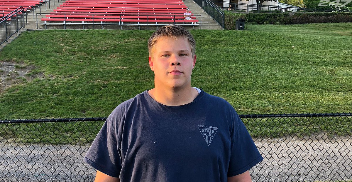 DL Kole Briehler is down to Ohio State, Oklahoma and Stanford and he has OVs set to each. He spoke to @247Sports about what he is looking for when he gets to each campus. (VIP) 247sports.com/article/dl-kol…