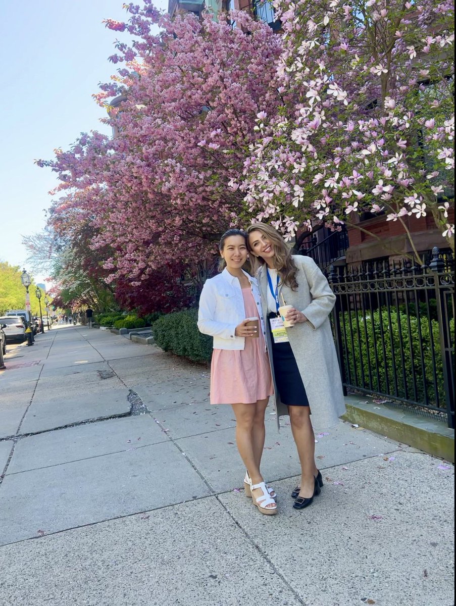 🌸 Loving Boston and #ARRS2024! Enjoying the best moments with my wonderful friend @MonicaCheng_ !💖 Missing you @VarneyET! @ARRS_Radiology @ARRSResidents