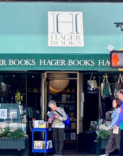 Thrilled to see someone so keen on #KnifeSkillsForBeginners that they start reading before they even get out of the shop. Canadian edition spotted at Hager Books in Kerrisdale in Vancouver (fab bookshop, by all accounts)