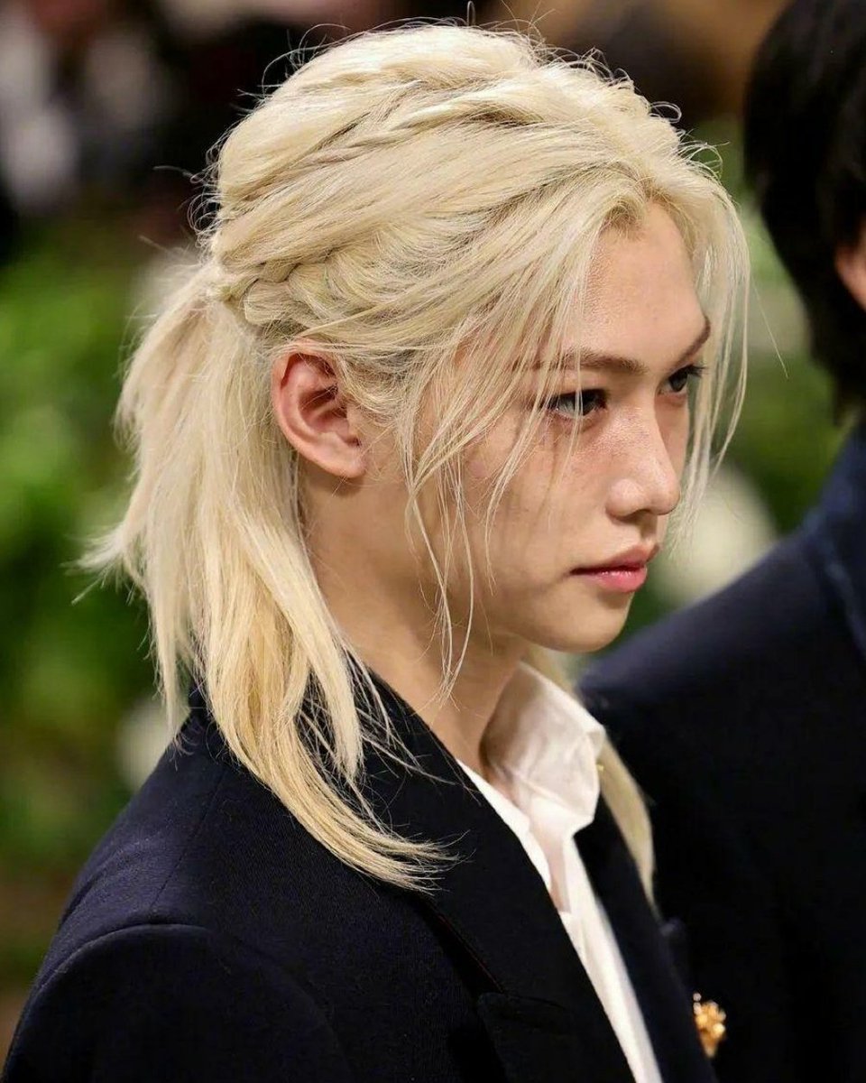 Felix of Stray Kids was the most followed K-Pop artist on Instagram following Met Gala (via K-Pop Radar)