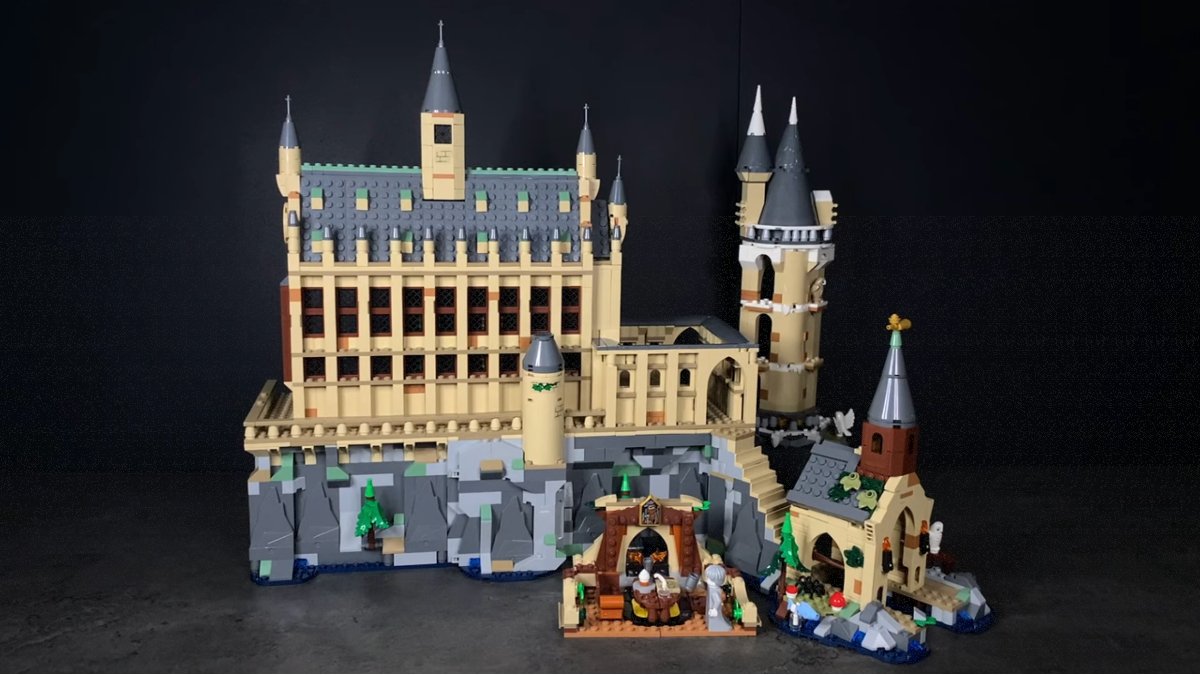BrickFanatics's tweet photo. Early reviews of the LEGO Harry Potter summer 2024 sets have just dropped online, including a first look at all four new Hogwarts sets combined.

https://t.co/v3xJcK2Oz0

#LEGO #LEGONews https://t.co/O9IfFGhKmH