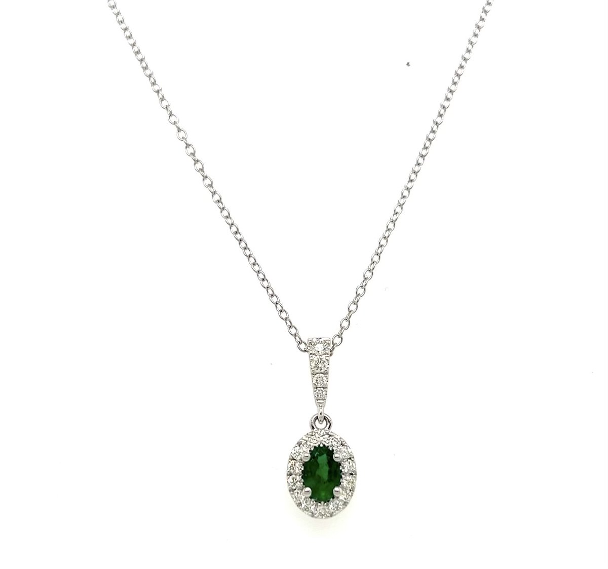 This emerald necklace 💚 is a gorgeous stunner! The perfect May birthstone gift! 

230-01578

#itsaraywardring #diamonds #emerald #loveishere  #ring #necklace #preferredjeweler #thinkrayward #ardmoreok #shoplocal