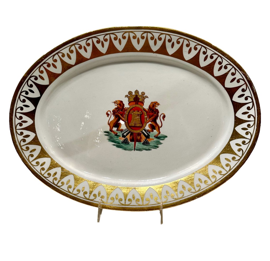 Coalport Coat Of Arms Platter

1stdibs.com/furniture/dini…

#brennervaldezantiques #1stdibs #1stdibsdealer #coalportplatter #englishantiques #coalport #antiqueshop #antiquesdealer #antiquegallery #luxurylifestyle #interiordesign #tampabayantiques #tampaantiques