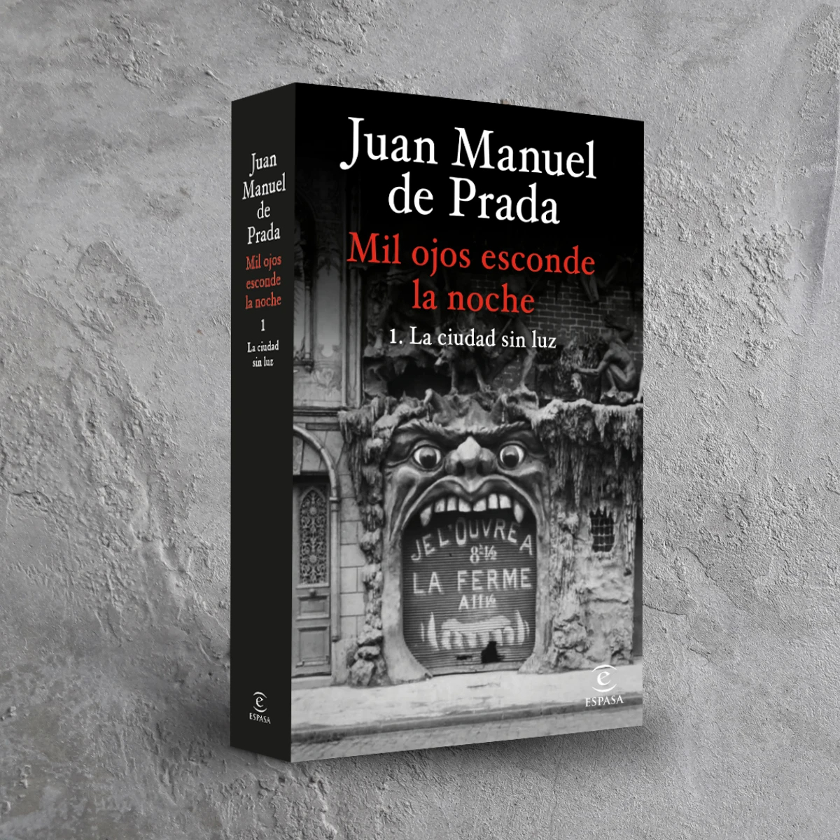 'Las máscaras del héroe' se centra en la bohemia madrileña de los años 20 y 30, en esta continuación Juan Manuel de Prada nos cuenta la historia de los españoles exiliados en París durante la II Guerra Mundial.

¡Mañana en librerías!
i.mtr.cool/mlofuilzvo