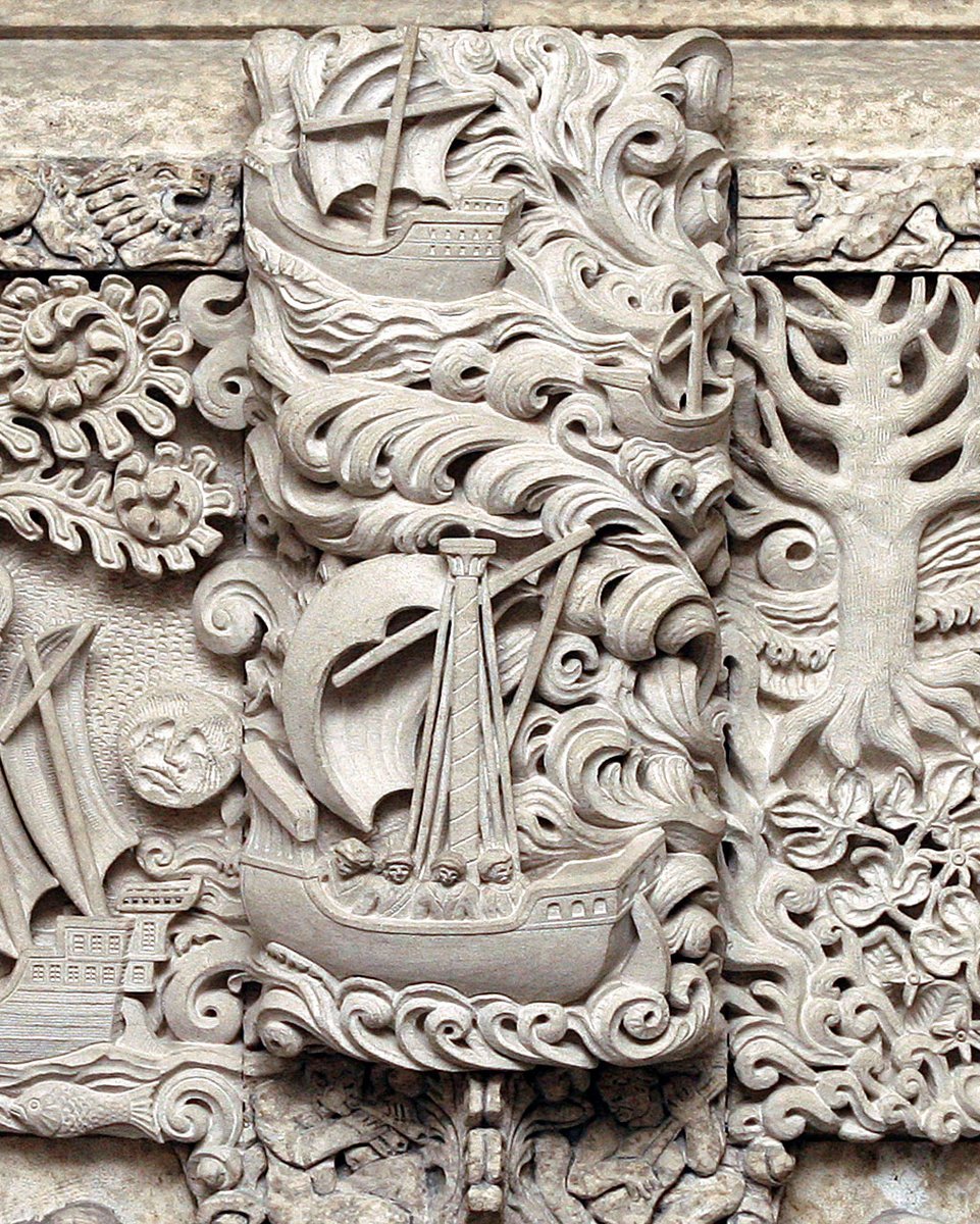 This high-relief carving in the #ParliamentBuilding was designed by former Dominion Sculptor Eleanor Milne and sculpted by Fernand Rossignol. Part of the History of Canada series, it depicts ships navigating the immense St. Lawrence.