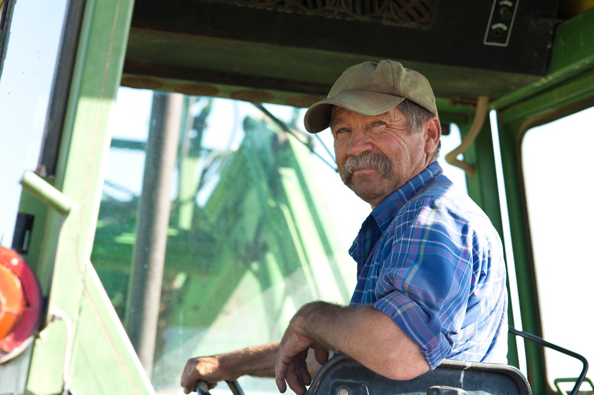 Mental health is equally important to physical health, especially for farmers and ranchers. Help protect your mental health with resources from TDA and the AgriStress Helpline: ow.ly/RNgC50RysBU