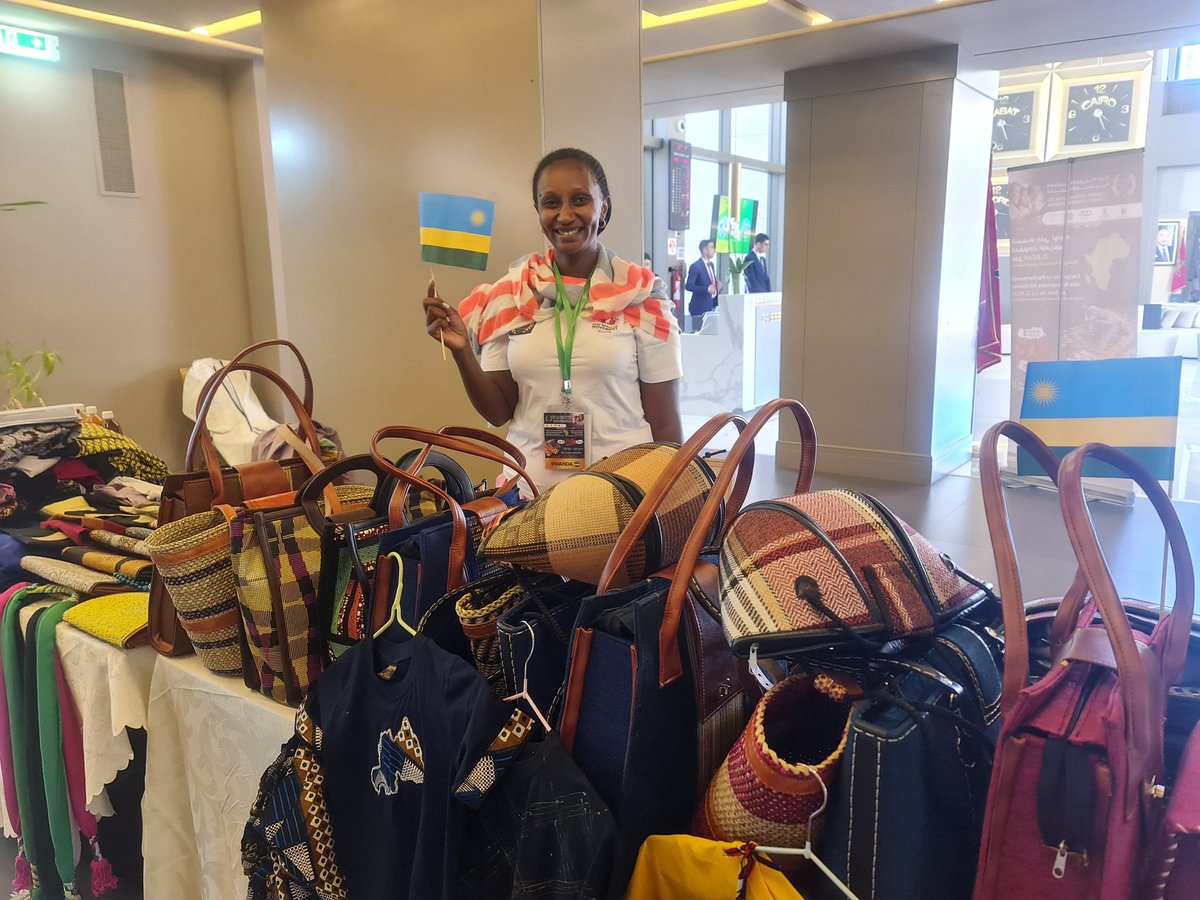 Delighted to have met @MutesiScovia proudly representing #Rwanda in Tangier, #Morocco, gearing up for the 3rd Int. Congress of 70 African Women of Expertise! 5 inspiring Rwandan women are set to shine at the Congress.#Entrepreneurship #WomenEmpowerment #AFCFTA 💪🇷🇼🌍