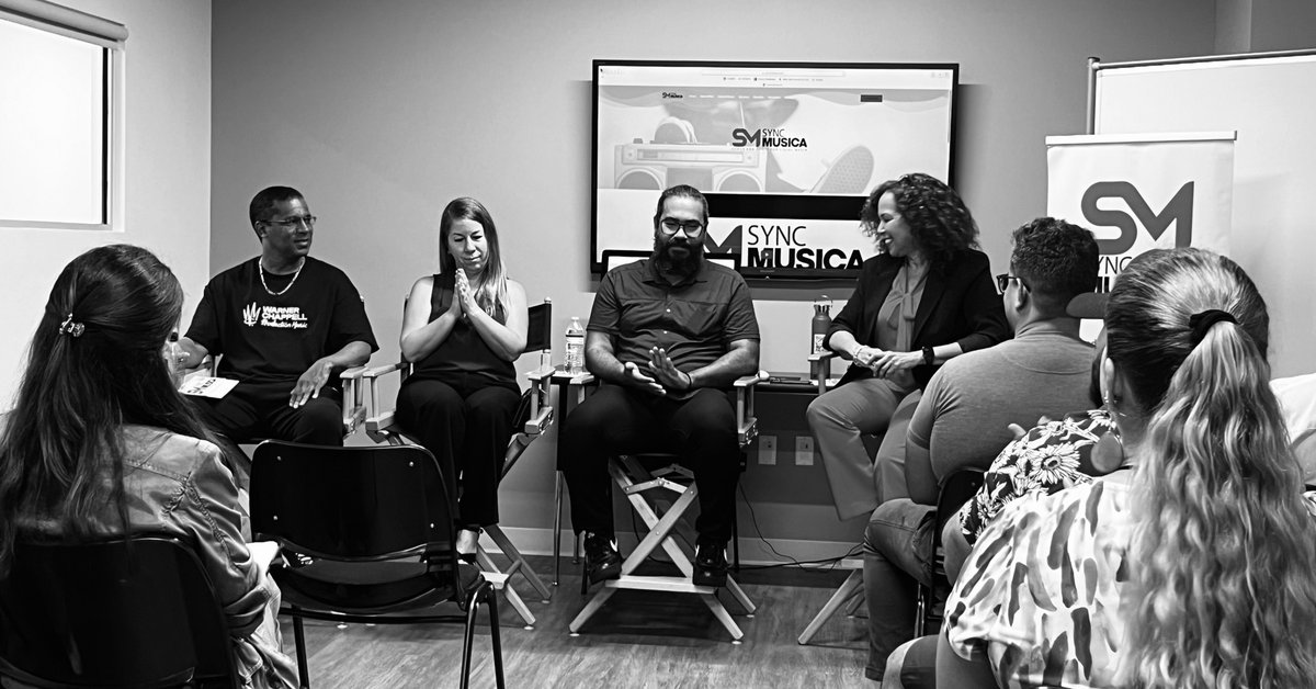 Friday the Sync and Publishing panel took place NYFA Miami with major labels experts.🎵
#IndependentArtist #MiamiWebMusicFest #SyncMusica #MusicVideoCompetition #musiccreators #songwriters #artists #composers #producers