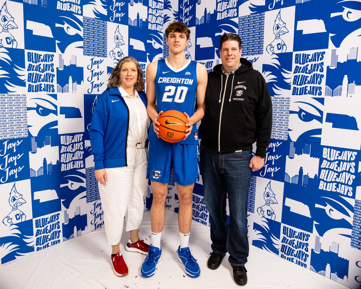 Had a great official visit at Creighton University, thank you for the hospitality🙏#GoJays 💙🤍