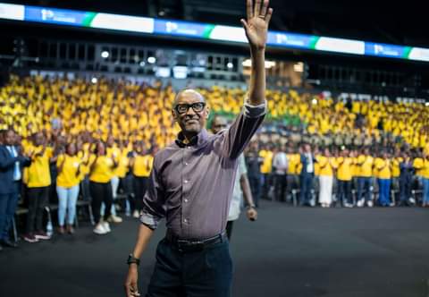 'Where you have to put a lot of efforts, where it all begins, the foundation of it all, is in building yourselves as individuals, each one of you. Build yourselves, and keep on that volunteerism spirit. ' H.E President Kagame | #YouthVolunteersMeetThePresident