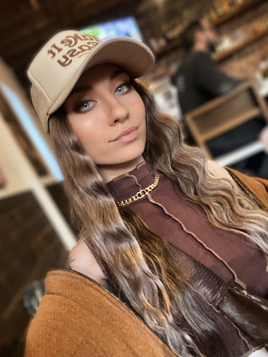 angelica pickles tweet media