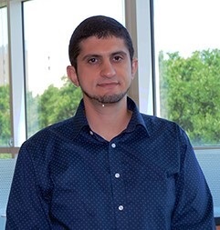 Ravichadran lab post-doc awarded grant from Knights Templar Eye Foundation. Congrats Dr. Ammar Abdelrahman! pathology.wustl.edu/ravichadrans-l…