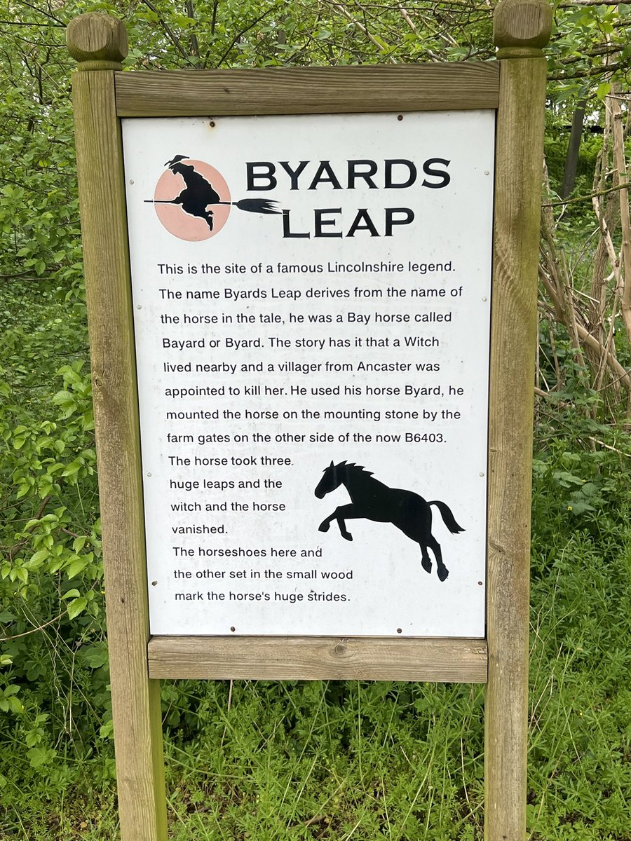 RhondaT40's tweet photo. Now at #ByardsLeap with @MerylWardLincs @DellaArmstrong @woldgrain for @LRAChaplains #getactiveforalan #halfway 😀👍💪 https://t.co/rdSa9ybRVo
