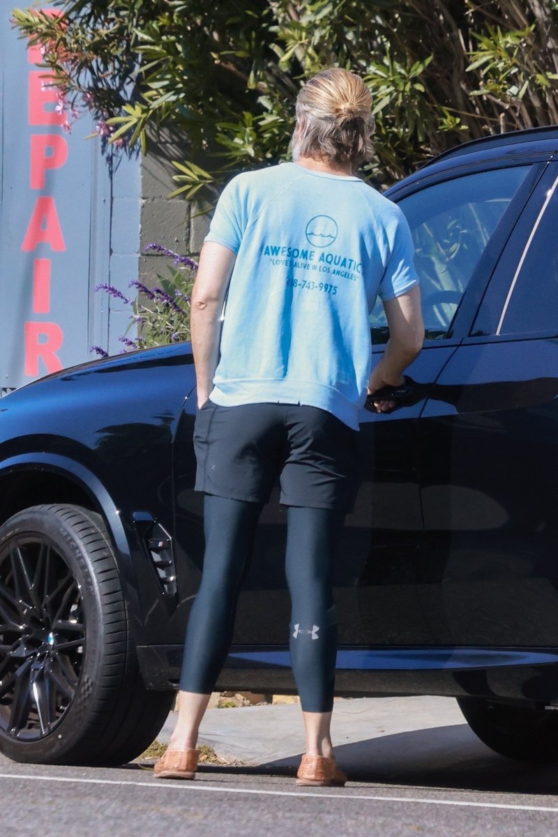 Chris Pine หลังเสร็จจากคลาสเต้นเพื่อสุขภาพใน Los Angeles วันที่ 6 พฤษภาคม

สายสุขภาพ ไม่เน้นเข้าร่วมงานใด ปล่อยใจจอย ๆ อ่อเปล่า ทางนั้นเขาไม่เชิ— หยอก ๆ 🥹 🫶