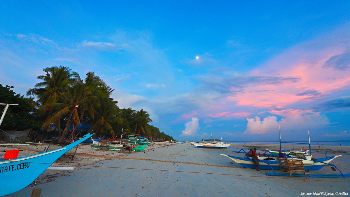 Island Life Sunrise Therapy: 5:29pm with the #sunset  behind me at South Beach, looking to the East & Salmon Pink clouds - Bantayan Island Cebu, The Philippines. #ThePhotoHour #travelphotography #IslandLife #bantayanisland #bantayan #photography #StormHour #ShotOnCanon #Weather