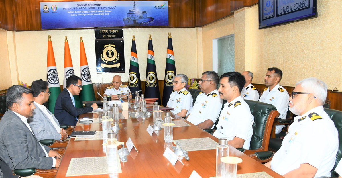 Memorandum of Understanding #MoU signed today between @IndiaCoastGuard and M/s Jindal Steel & Power(JCP) at Coast Guard Headquarters, #NewDelhi for supply of indigenous marine grade steel to enhance the Indigenous Content(IC) in shipbuilding. The MoU marks a significant milestone…