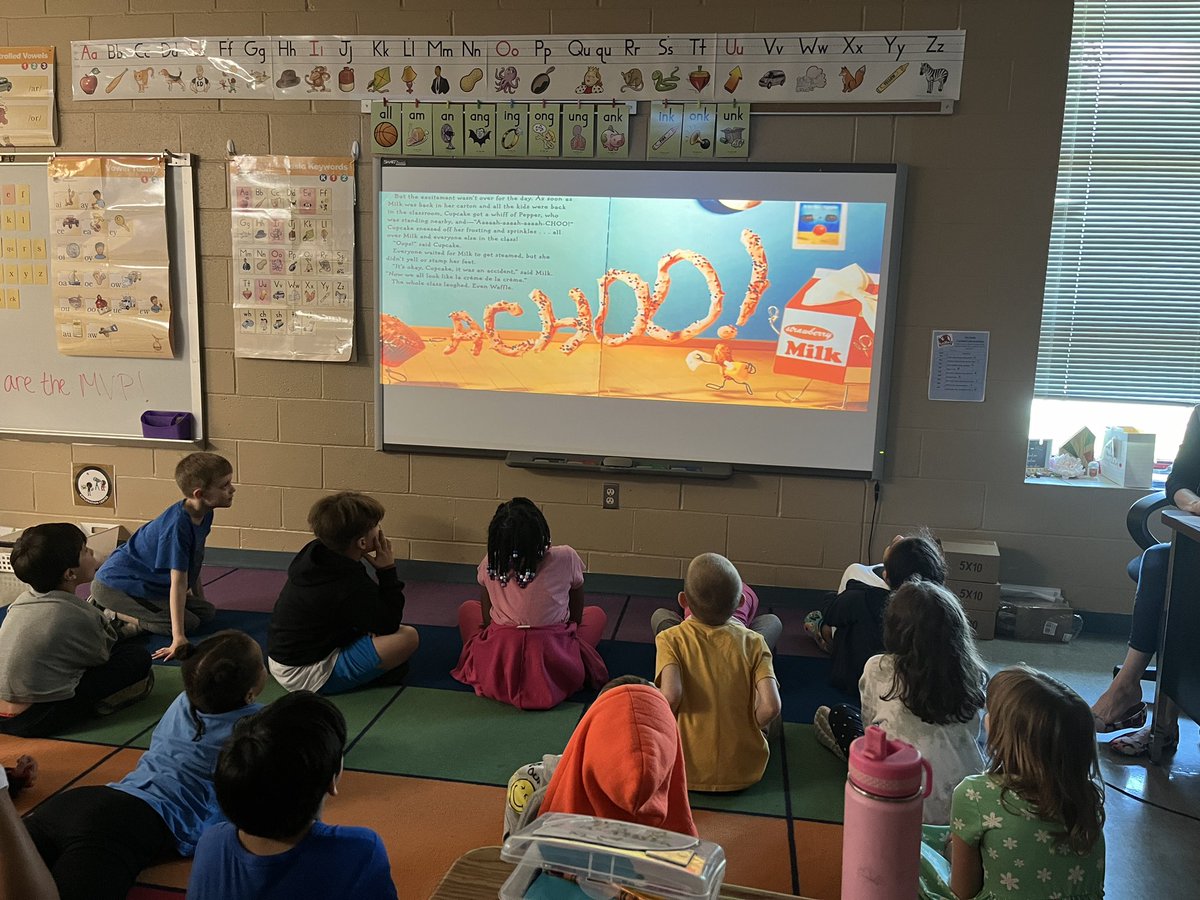 Students in Ms. Tyszka’s #aacpsawesome first grade class listened to a read aloud, “Milk Goes to School”. They used clues from the story to determine if it was fiction or non-fiction.