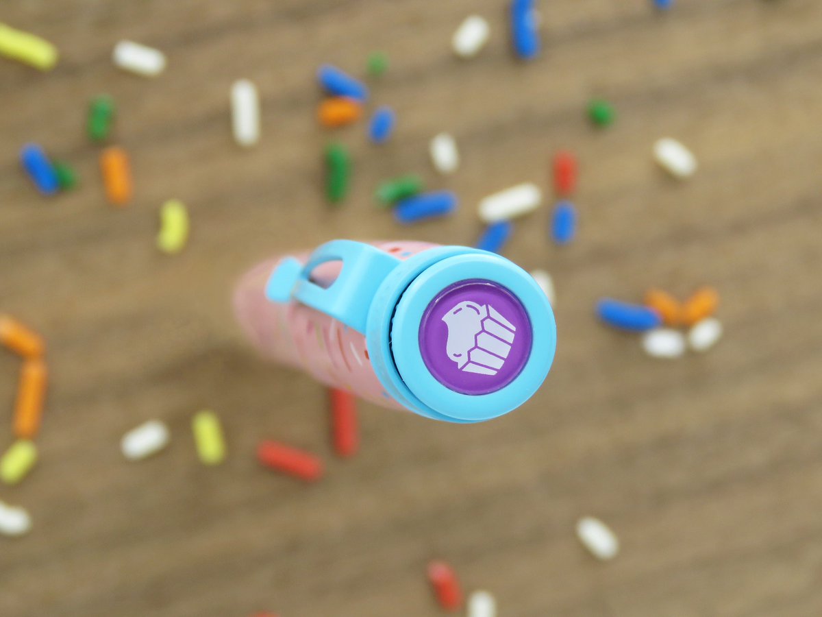 Retro1951's tweet image. The Drop: Sprinkle Ops Fountain Pen

From: @dromgoolespens and Marty Henderson 

dromgooles.com/products/retro…

.
.
#retro1951 #retro51 #sprinkles #sweets #penaddict