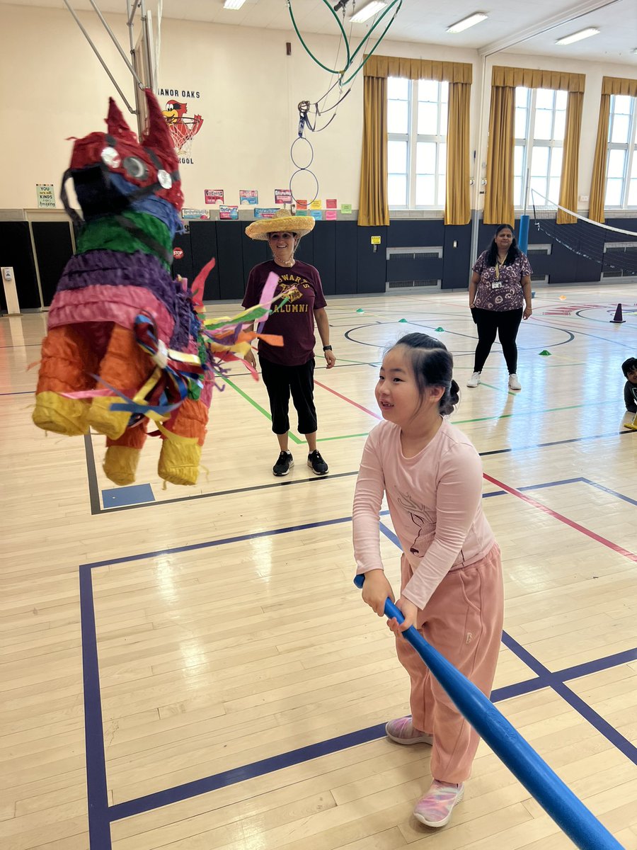 Thank you <a href="/mrssantospe/">Mrs. Santos</a> for helping me bring this idea to life! Happy Cinco de Mayo! <a href="/ManorOaksNHPGCP/">Manor Oaks School</a> #proud2Bnhpgcp