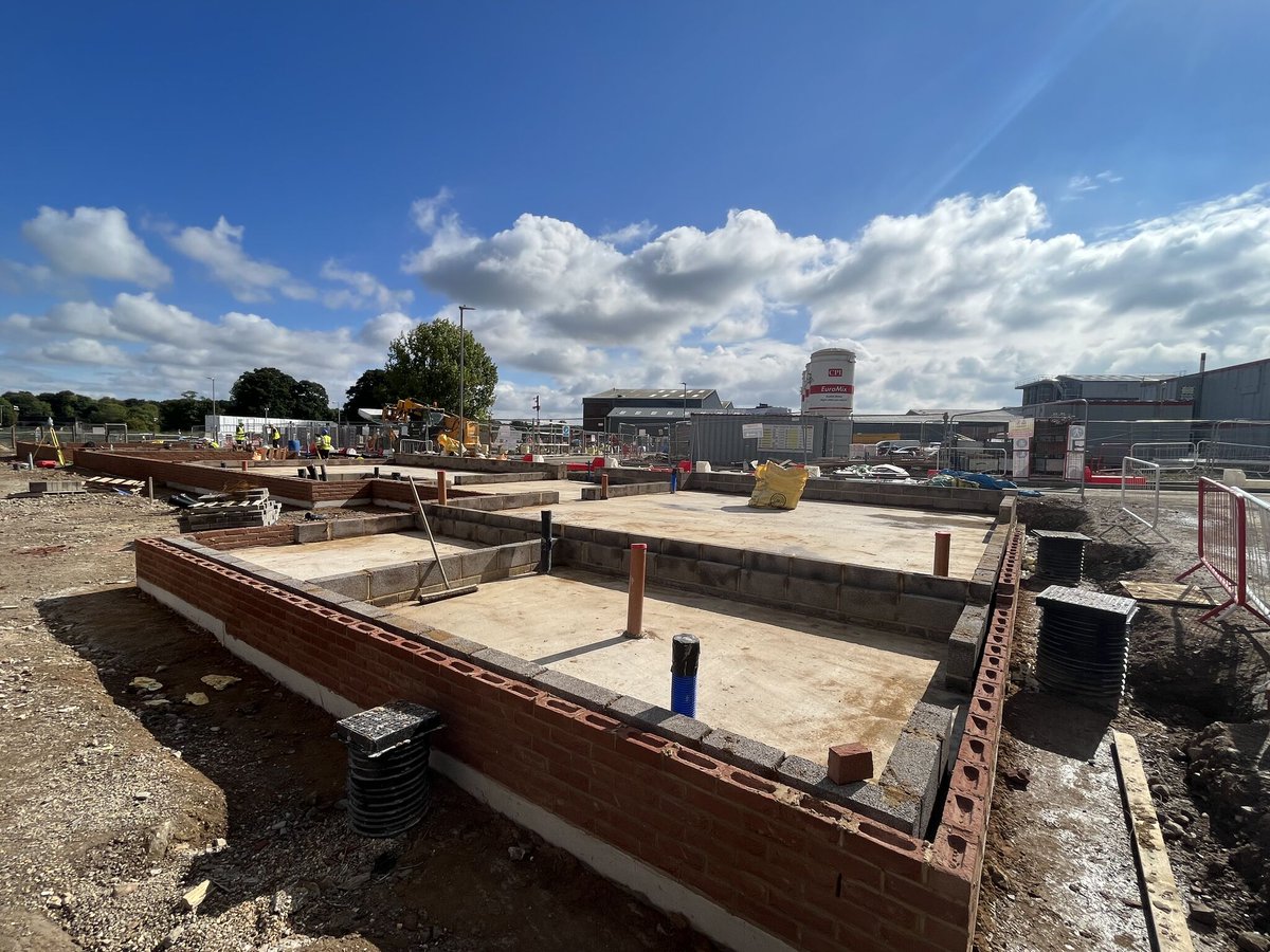In just 7 weeks, we installed 29 strong foundations for the Vistry Group's new riverside homes at Brewery Place, opposite Blandford St Mary. A great project.

#VistryGroup #NewHomes #groundbeams #concretefoundations #buildingside #constructionsite #dorset #dorsetconstruction