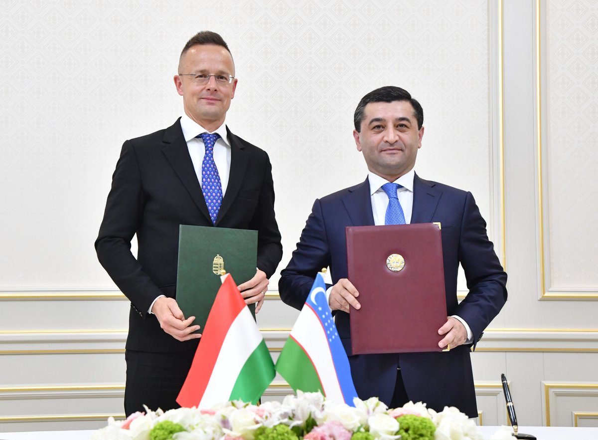 Pleased to meet my dear colleague H.E. Péter Szijjártó, Minister of Foreign Affairs and Trade of #Hungary, today @UzbekMFA. Happy to note the increasing agenda of multifaceted strategic partnership between #Uzbekistan and #Hungary. During our today's meeting, discussed bilateral