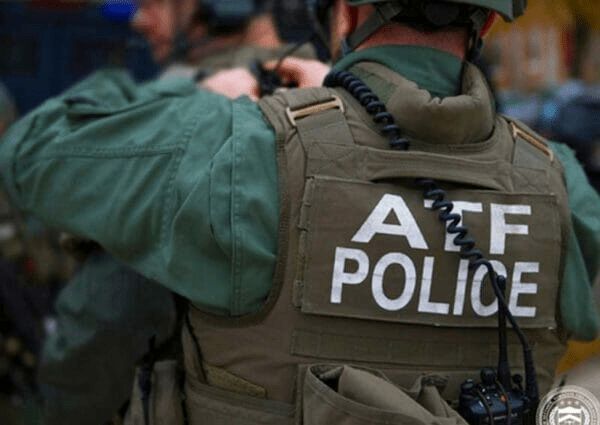 Arkansas AG Demands Answers, Bodycams from ATF over Fatal SWAT Raid southernnation.org/guns/arkansas-…
#FreeDixie #DeoVindice #FJB
