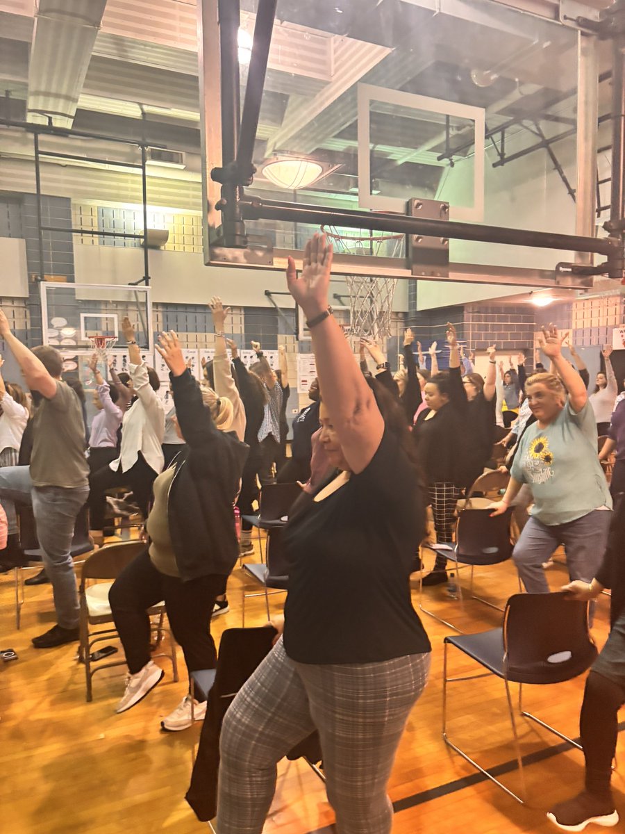 For Teacher Appreciation Week Day 1 @ps92queens, our faculty enjoyed Yoga. We ❤️ our dedicated teachers & paraprofessionals! @nycdistrict30 #TeacherAppreciationWeek