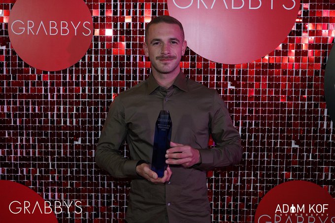 Watch Apolo Adrii's leaked NSFW photo on TwXstars