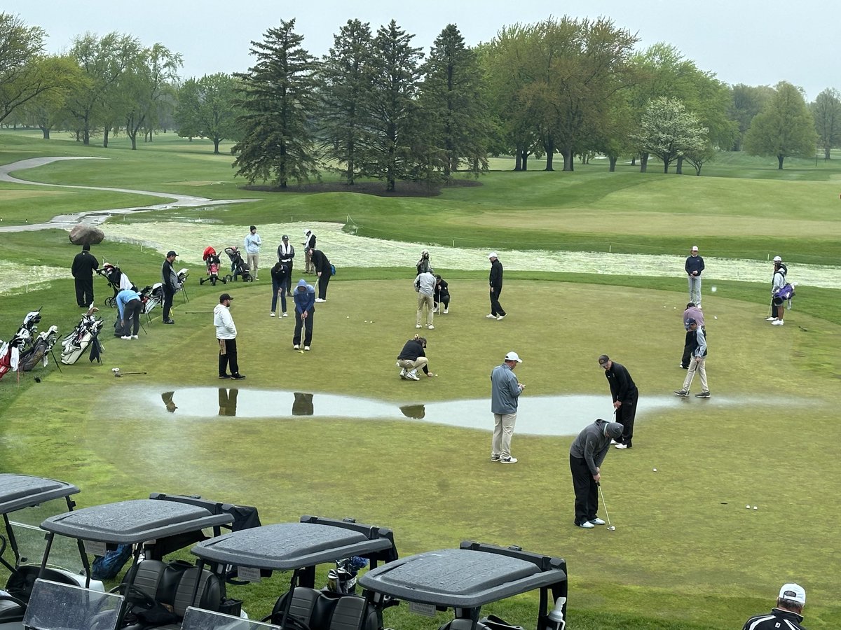 After a rain delay of nearly 2 hours 45 minutes, U.S. Open local qualifying is set to resume at 12:15 pm at North Shore CC in Mequon. They started the round playing the ball down, so no lift, clean and place.