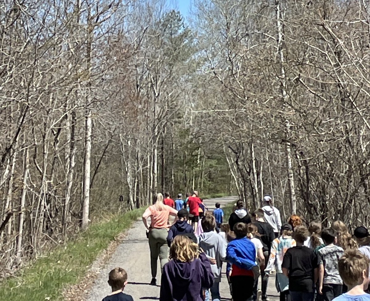 May is #HealthMonth @SMES01. We are kicking off the 1st week with a focus on physical activity! We are counting steps & activity time! Students/staff walked the equivalent of going to Shag Harbour yesterday-261 km! Stay tuned for more posts throughout May! @AVRCE_NS