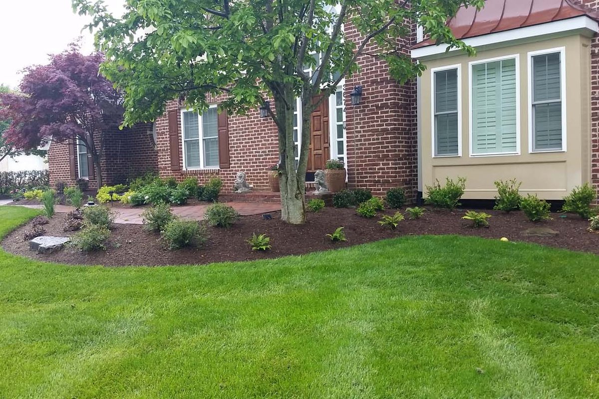 7 Reasons Your Garden & Landscape Can Benefit From Mulching…
LEARN MORE... davislandscapeky.com/7-reasons-your…

#landscaping #landscape #hardscapes #patios #walkways #driveways #retainingwalls #pavers #paverpatios #nky #northernkentucky #cincinnati