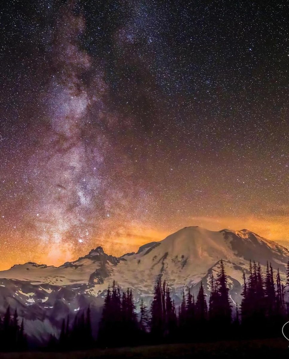 Gazing up at the night sky reminds us of our small place in this vast universe. Yet, our purpose is grand: to protect public lands from unwanted wildfires! #OnlyYou can prevent wildfires—in this galaxy, at least! 💫 📷 siglivetoeat on IG