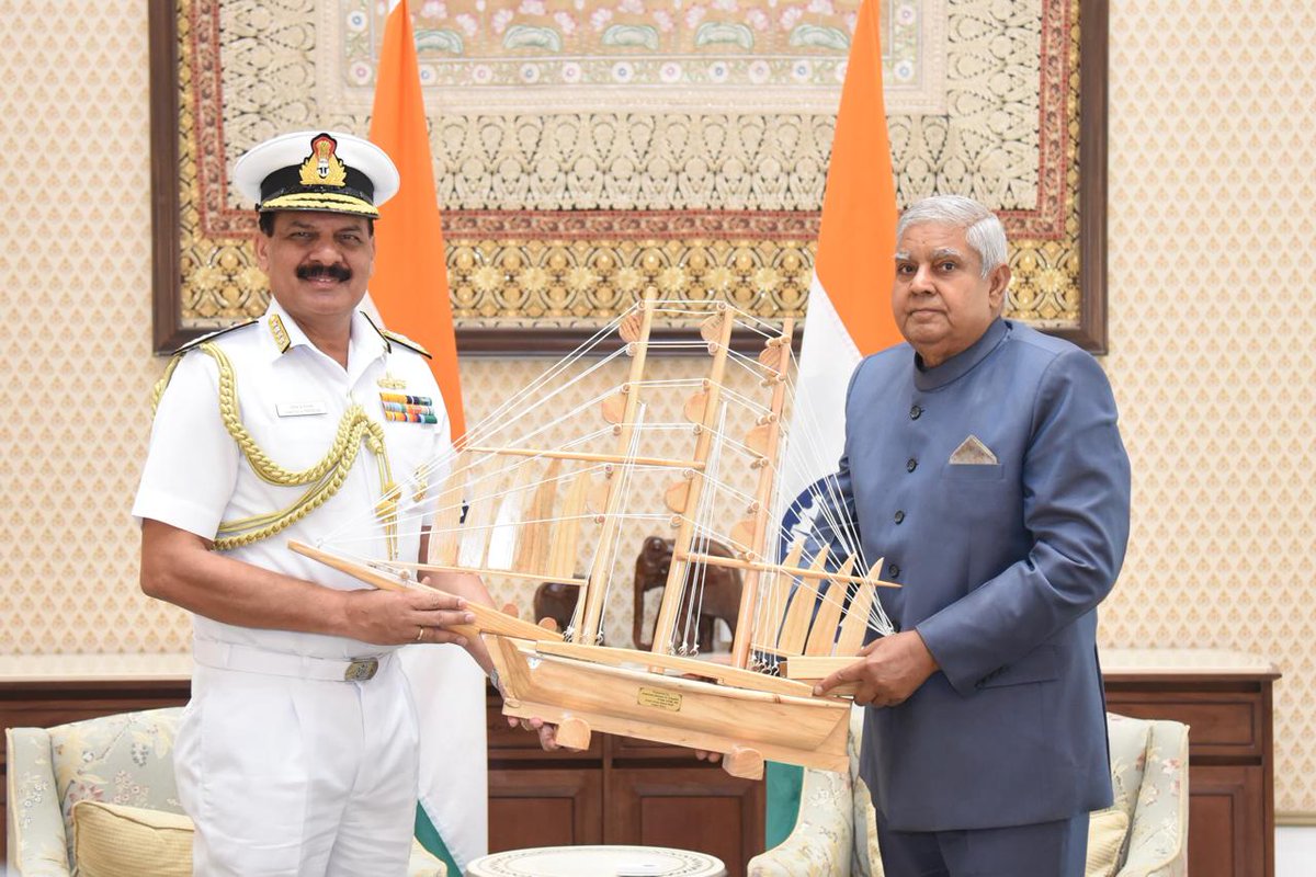 Admiral Dinesh K Tripathi, PVSM, AVSM, NM #CNS called on the Hon'ble Vice President of India, Shri Jagdeep Dhankhar on #07May 24. During the call, the #CNS reaffirmed the resolve of #IndianNavy to safeguard the nation’s #maritime interests. @VPIndia