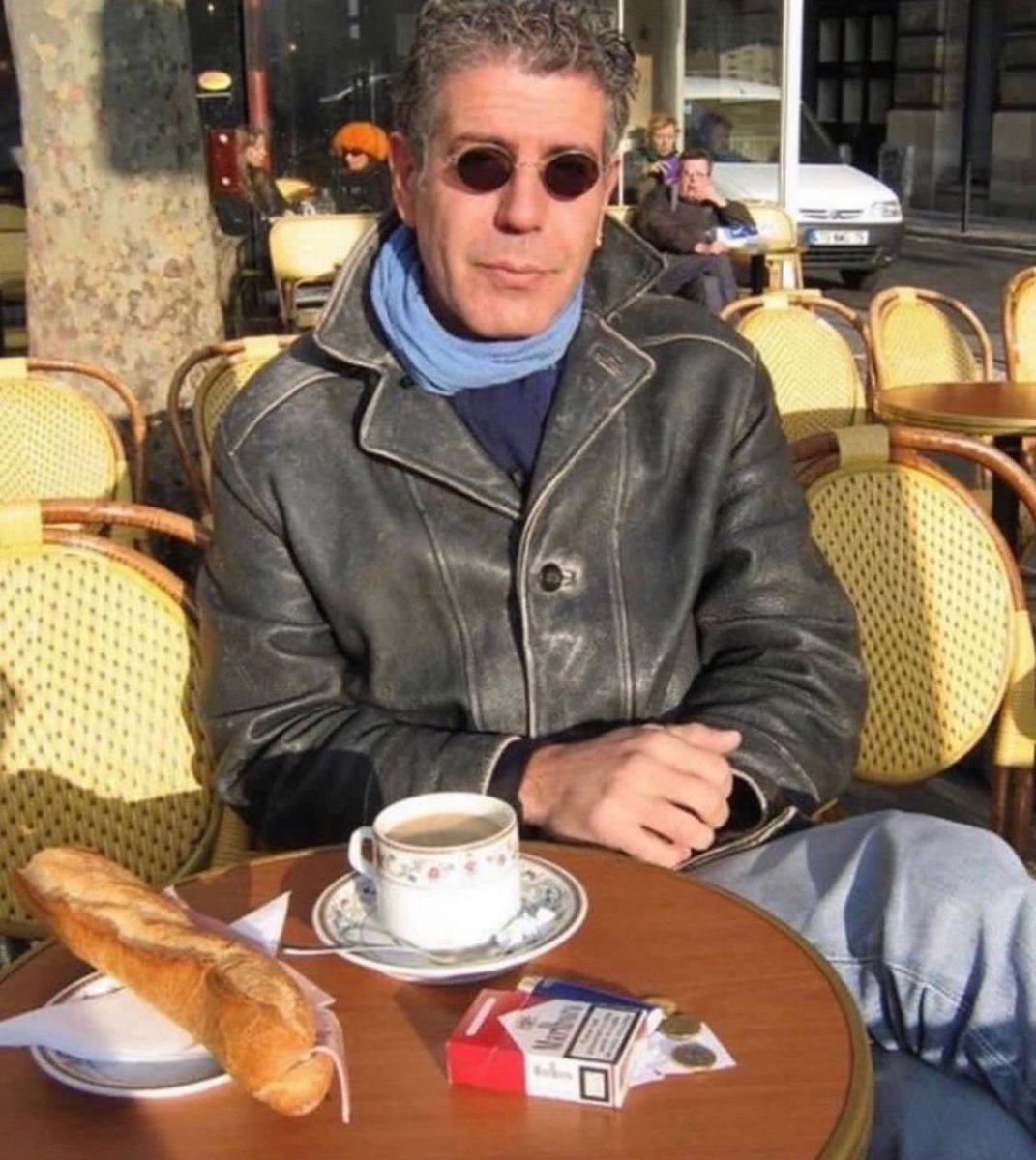 hackergrl's tweet image. CHANNELING HIM