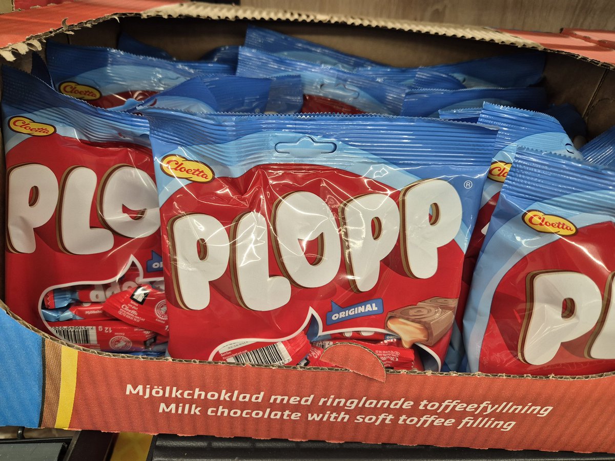 Found these sweets in Lidl. 🤣🤣🤣 💩 💩