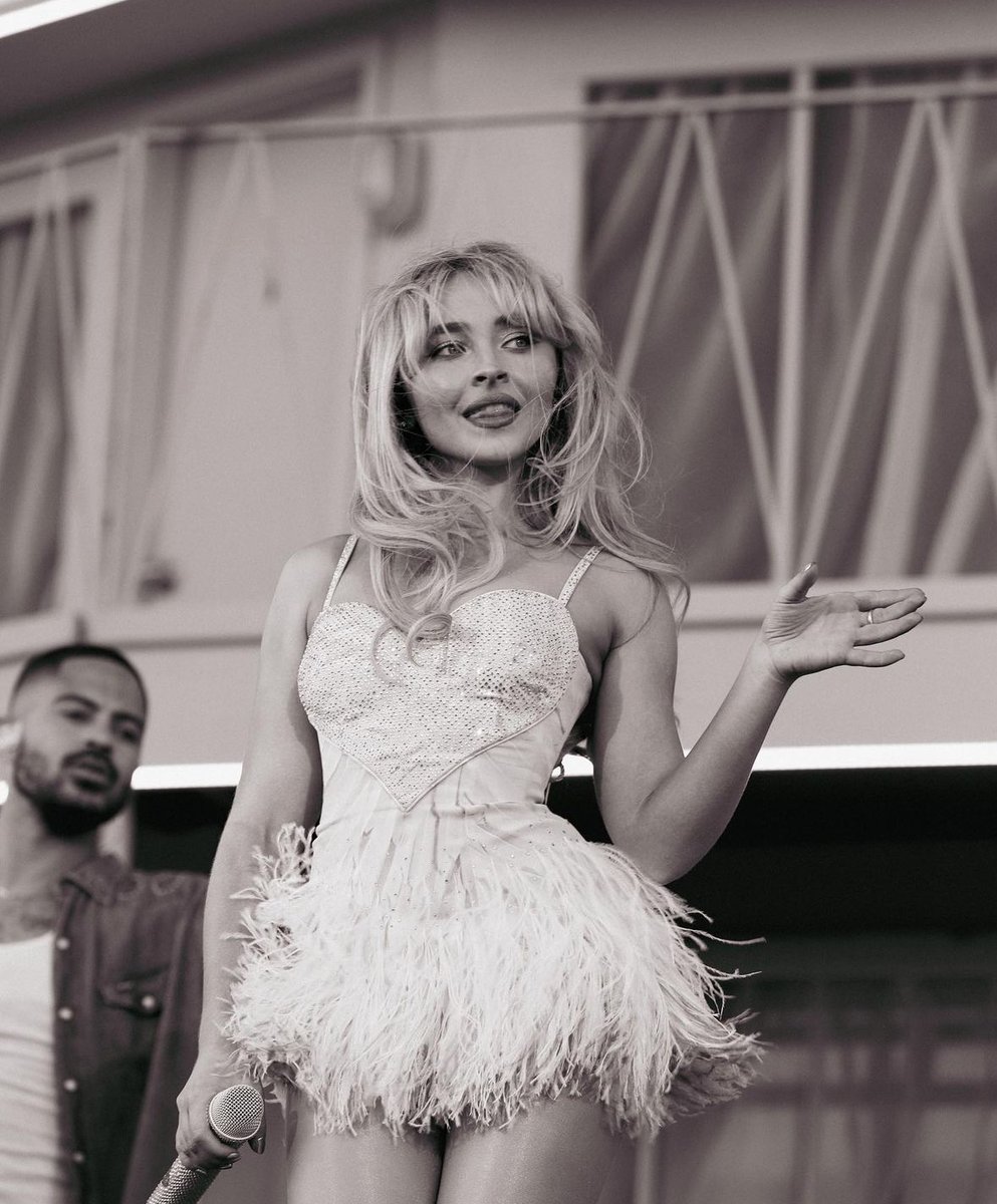 Team Sabrina 🐾 tweet media