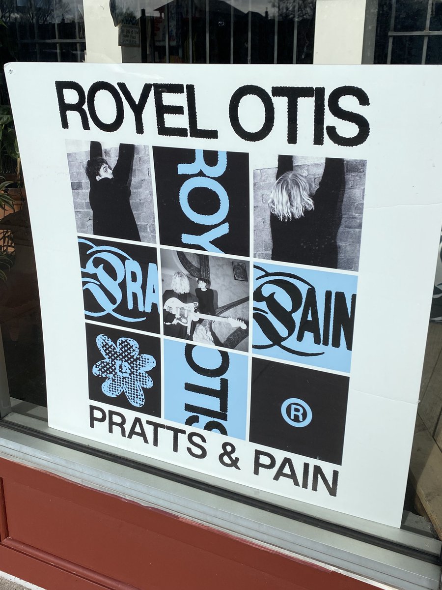 We've got @RoyelOtis Pratts & Pain CDs and blue vinyl in stock now! The band will be back in town Sept. 15th when they play @FirstAvenue 💙
Get your blue vinyl in the store or here:
electricfetus.com/UPC/9369900035…
CD: electricfetus.com/UPC/9369998512…