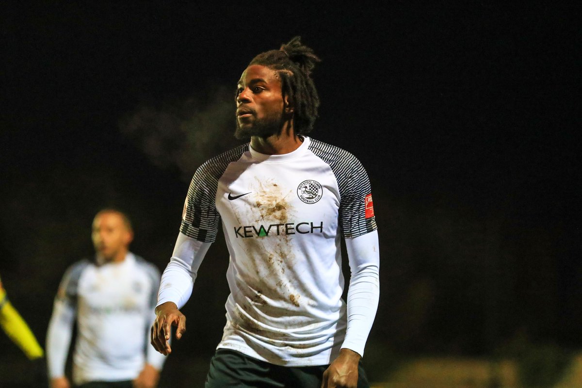 Samvemba23 tweet media