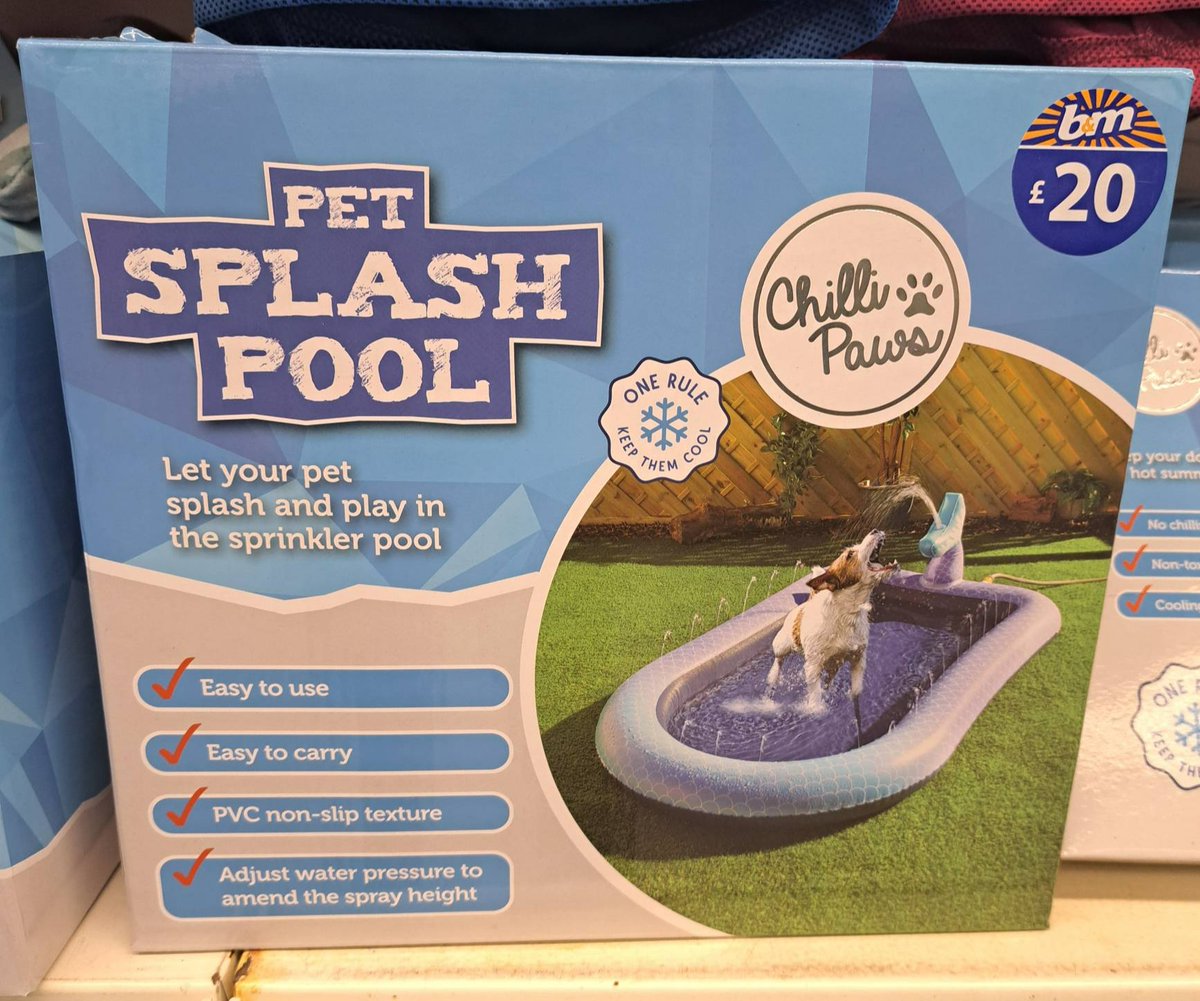 Cool your pets in the warmer weather - don't be caught unprepared, with our fab range of pet cooling accessories🌞! From splash pools to cooling mats, we've got them covered; whether they want to sit in the shade or be active in the sun🐶🐈! Who's got a pup who'd need these?