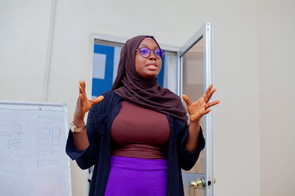 Gomindz Academy tweet media